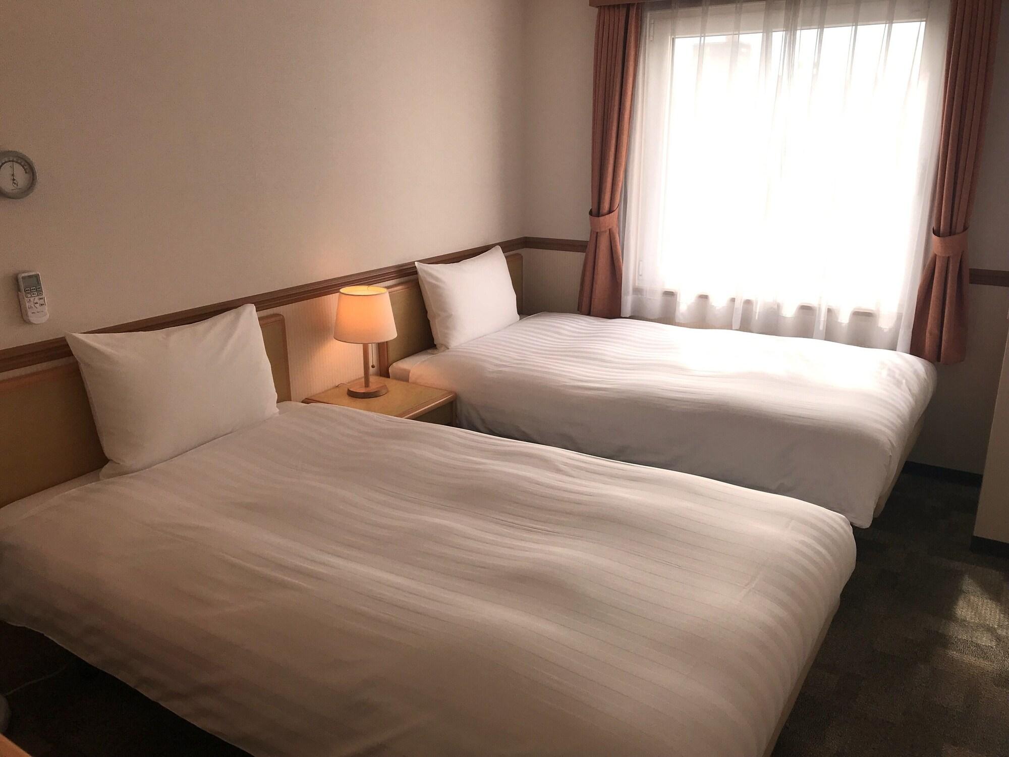 Toyoko Inn Hiroshima Heiwa-Odori Exteriér fotografie